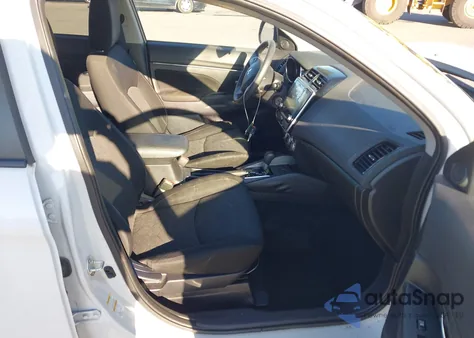 2020 Mitsubishi Outlander Sport 2.0 Es z USA, uszkodzony, nr VIN JA4AP3AU5LU012669